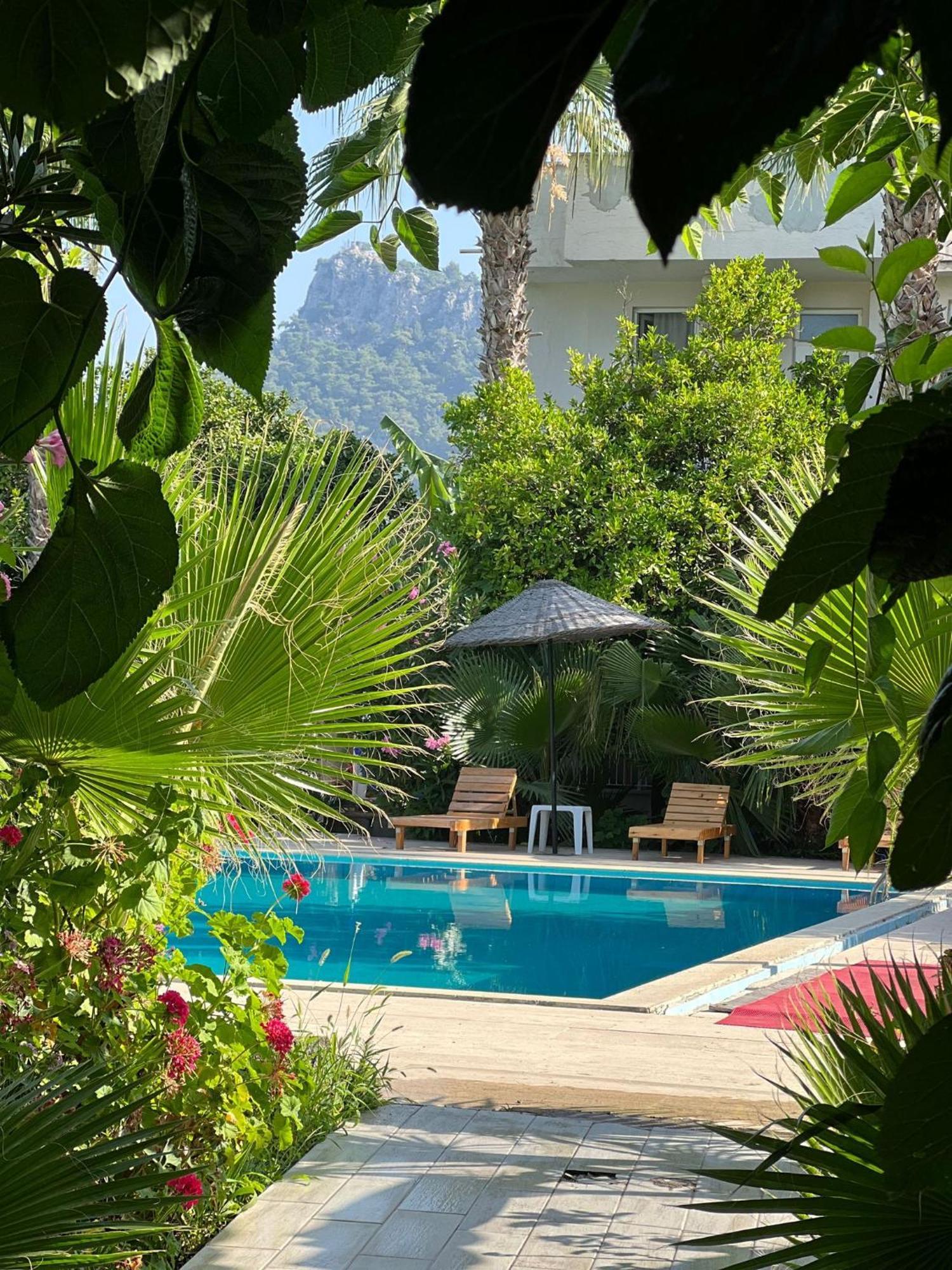Kiris Garden Hotel Kemer Exterior photo